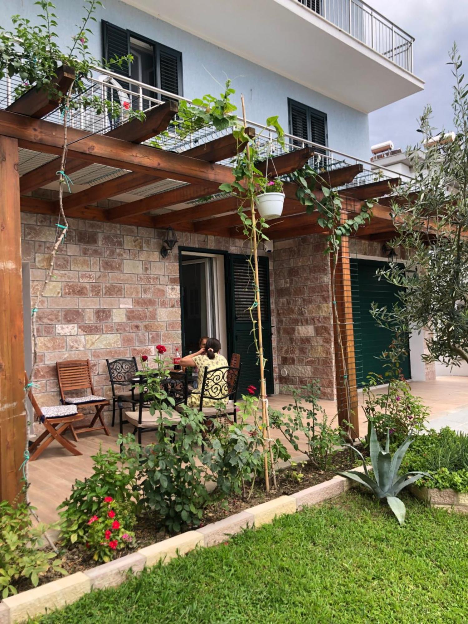 Appartamento A casa di Alice Orikum Esterno foto